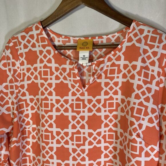 RUBY RD orange white geometric 3/4 flared sleeve woven keyhole top 12 - Picture 2 of 7
